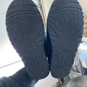 COPY - Ugg boots - short , size 7.5